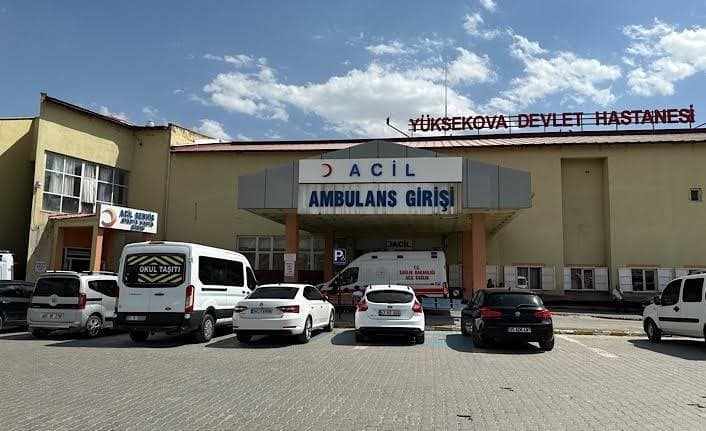 Yüksekova’ya atanan 4 hekim göreve başladı