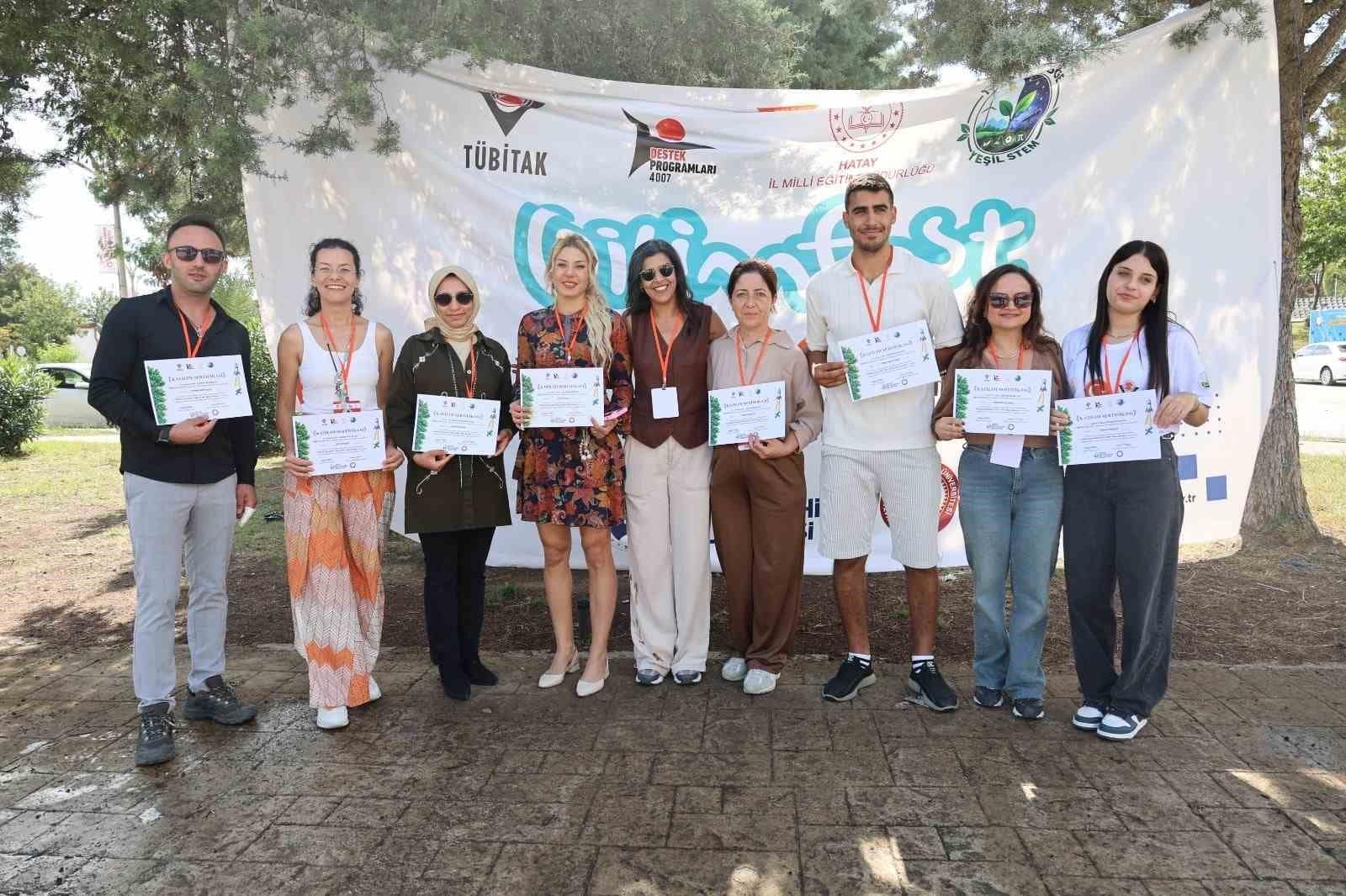 Hatay’da öğrenciler bilim şenliğinde buluştu
