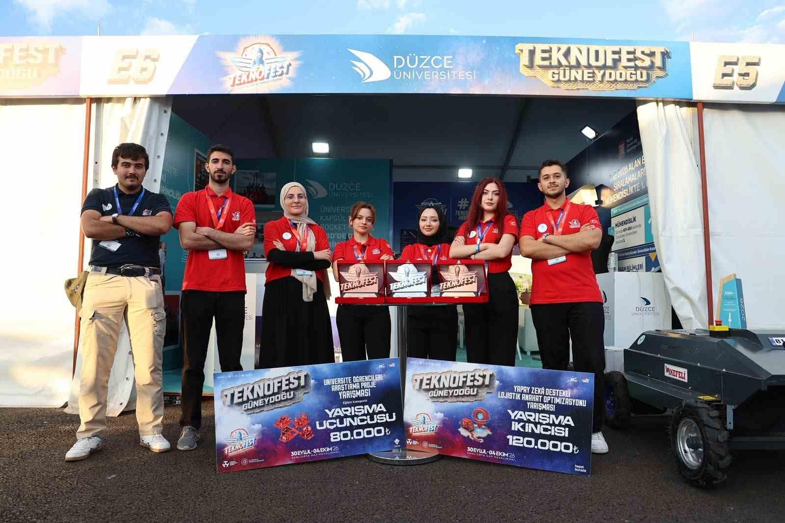 Düzce Üniversitesi beş alanda 5 ödülle