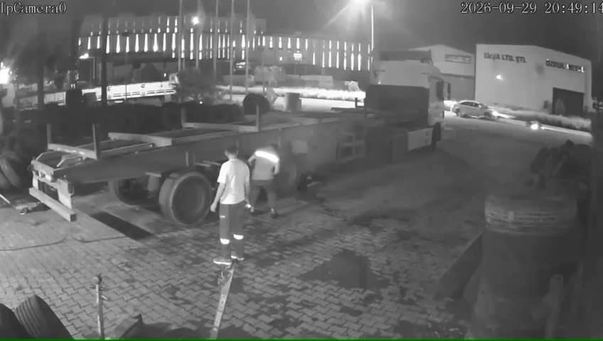 45 günlük evli çiftin yaralandığı kaza kamerada