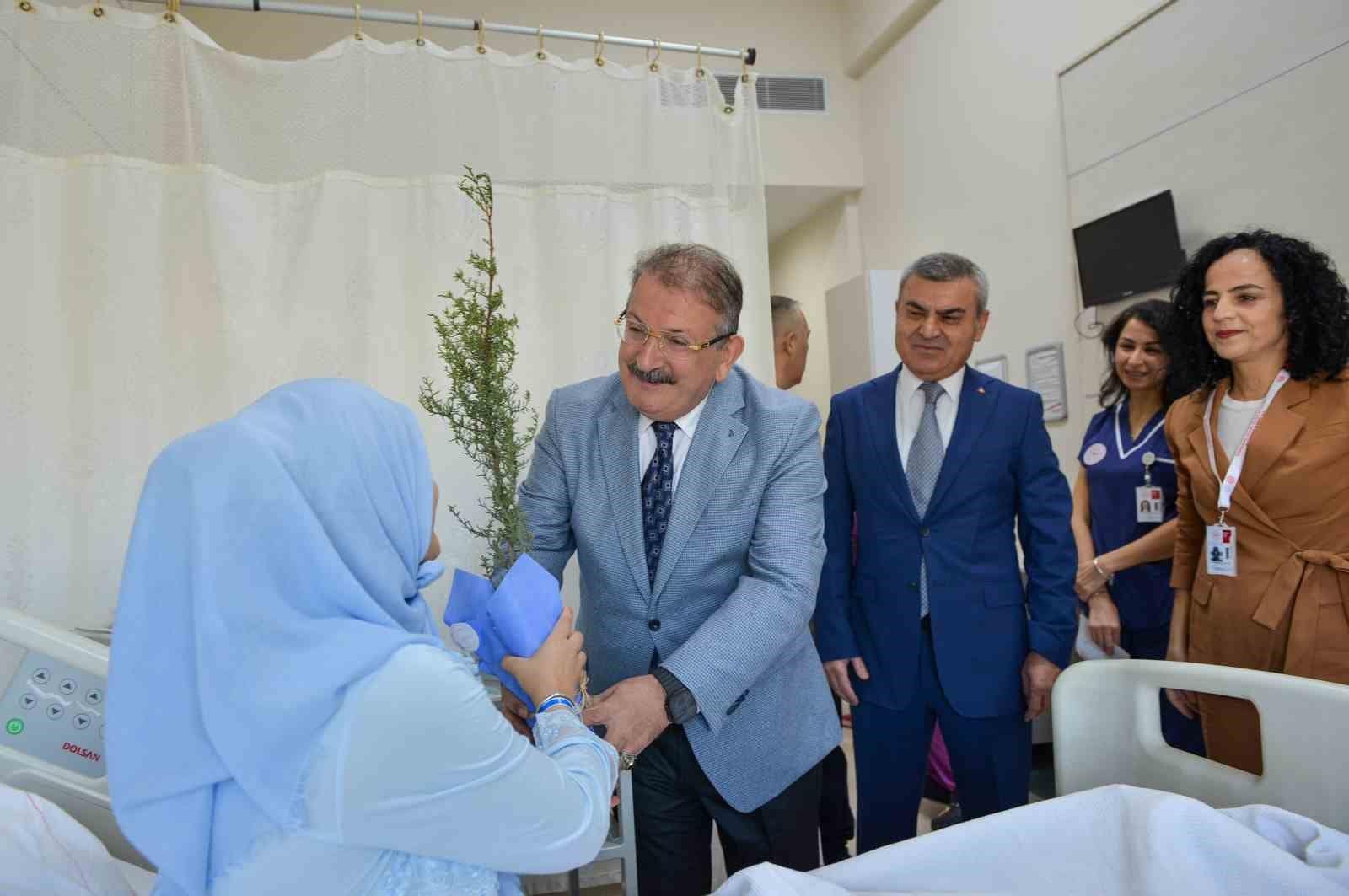 Bebek dostu hastanede Normal Doğum ve Emzirme Haftası etkinliği düzenlendi