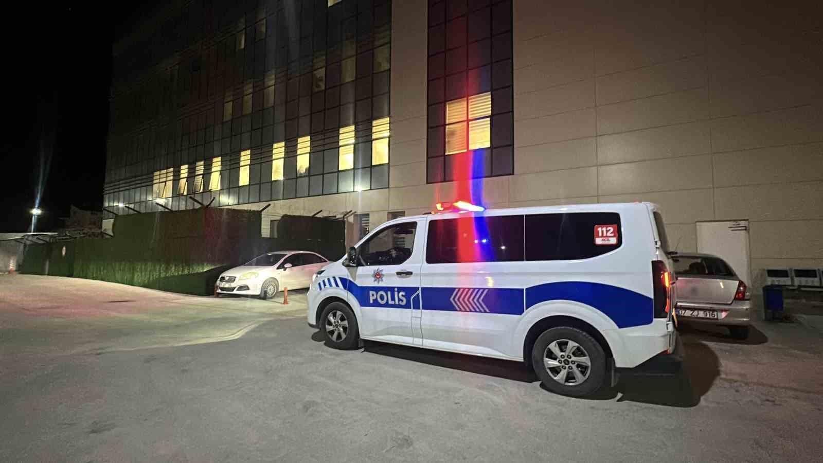 Ceviz ağacından düşen yaşlı adam hayatını kaybetti