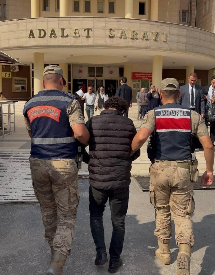 Uyuşturucudan aranan şahıs yakalandı