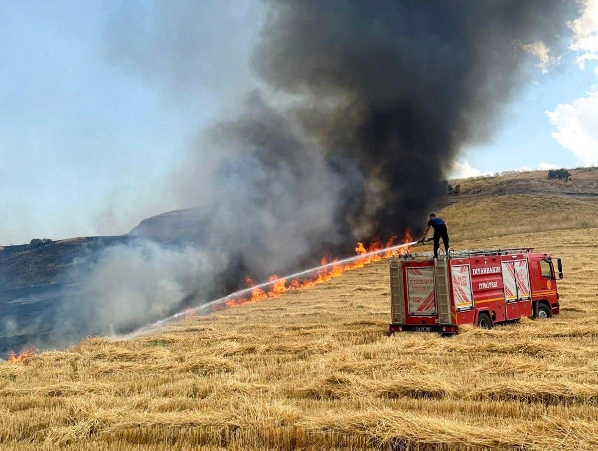 Diyarbakır’da anız yangınlarının yüzde 91’i temmuz-eylül arasında kaydedildi