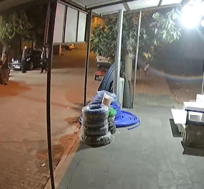 Kahramanmaraş’ta polis memurunun hayatını kaybettiği silahlı saldırı kamerada