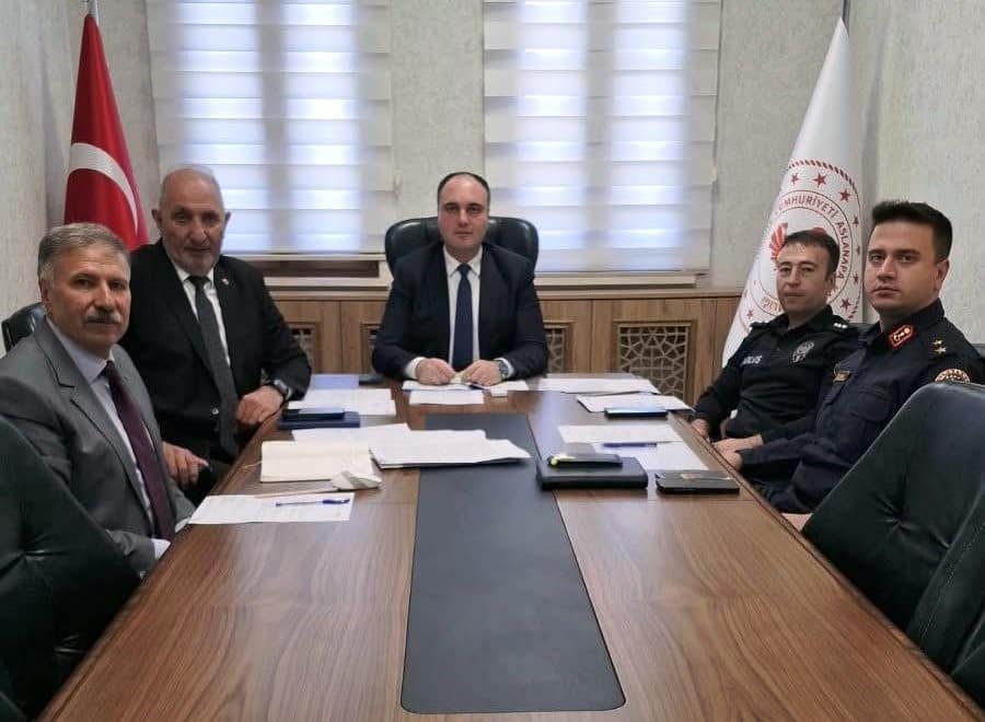 Aslanapa’da okul güvenliği masaya yatırıldı