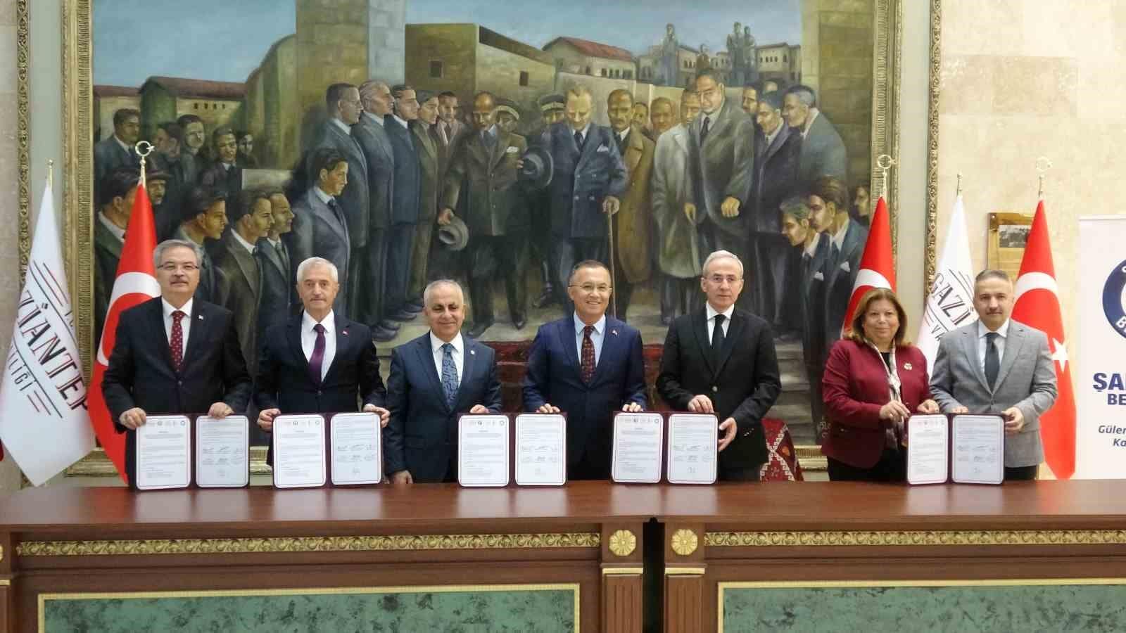 Şahinbey Belediyesi’nden 10. Kitap Fuarı