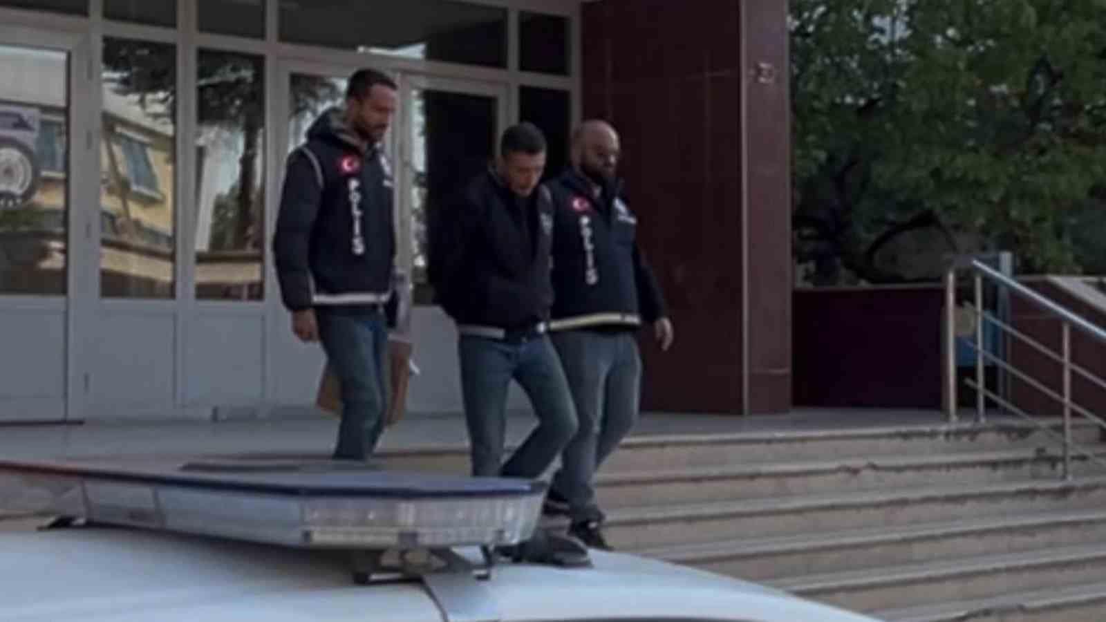 Eski eşinin yaşadığı evi ateşe verdi: Korku dolu anlar yaşatan şahıs tutuklandı