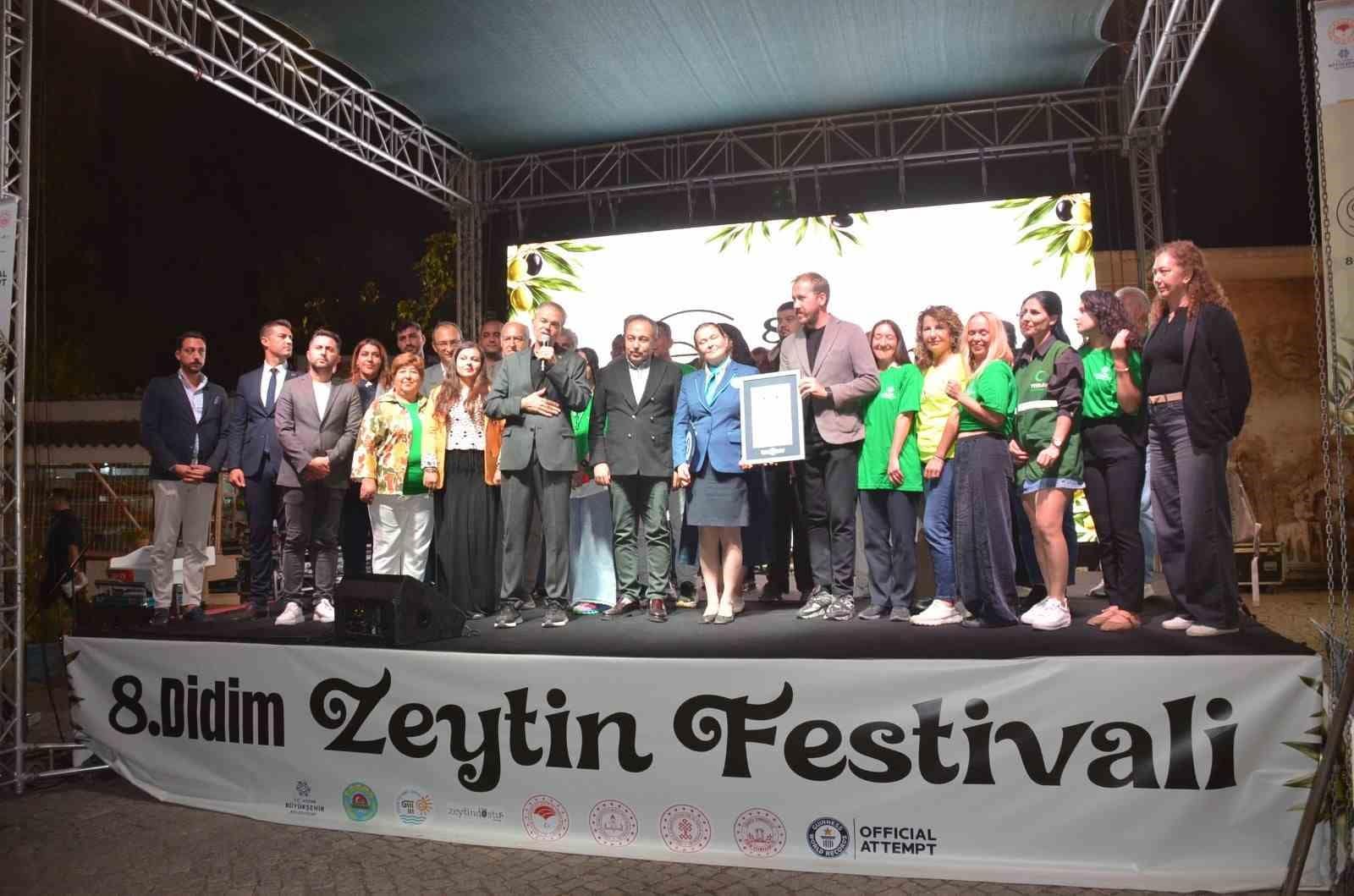 Didim’de zeytinyağıyla ’Guinness Rekor’ denemesi kırıldı