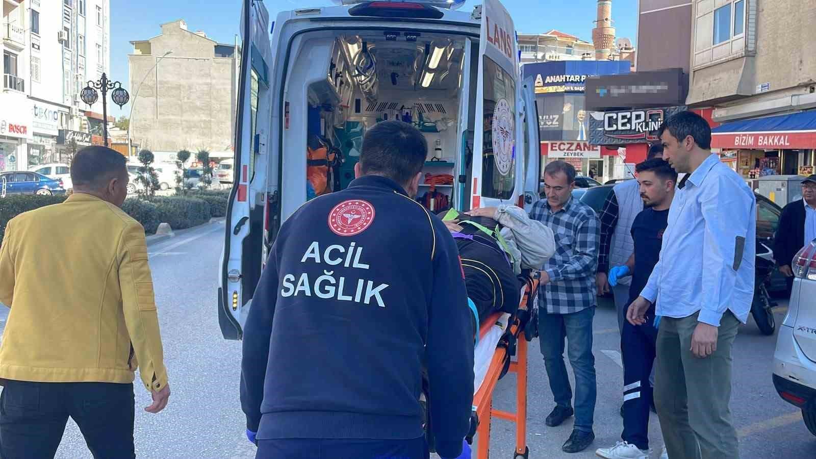 Karaman’da SUV araca arkadan çarpan motosikletin sürücüsü yaralandı