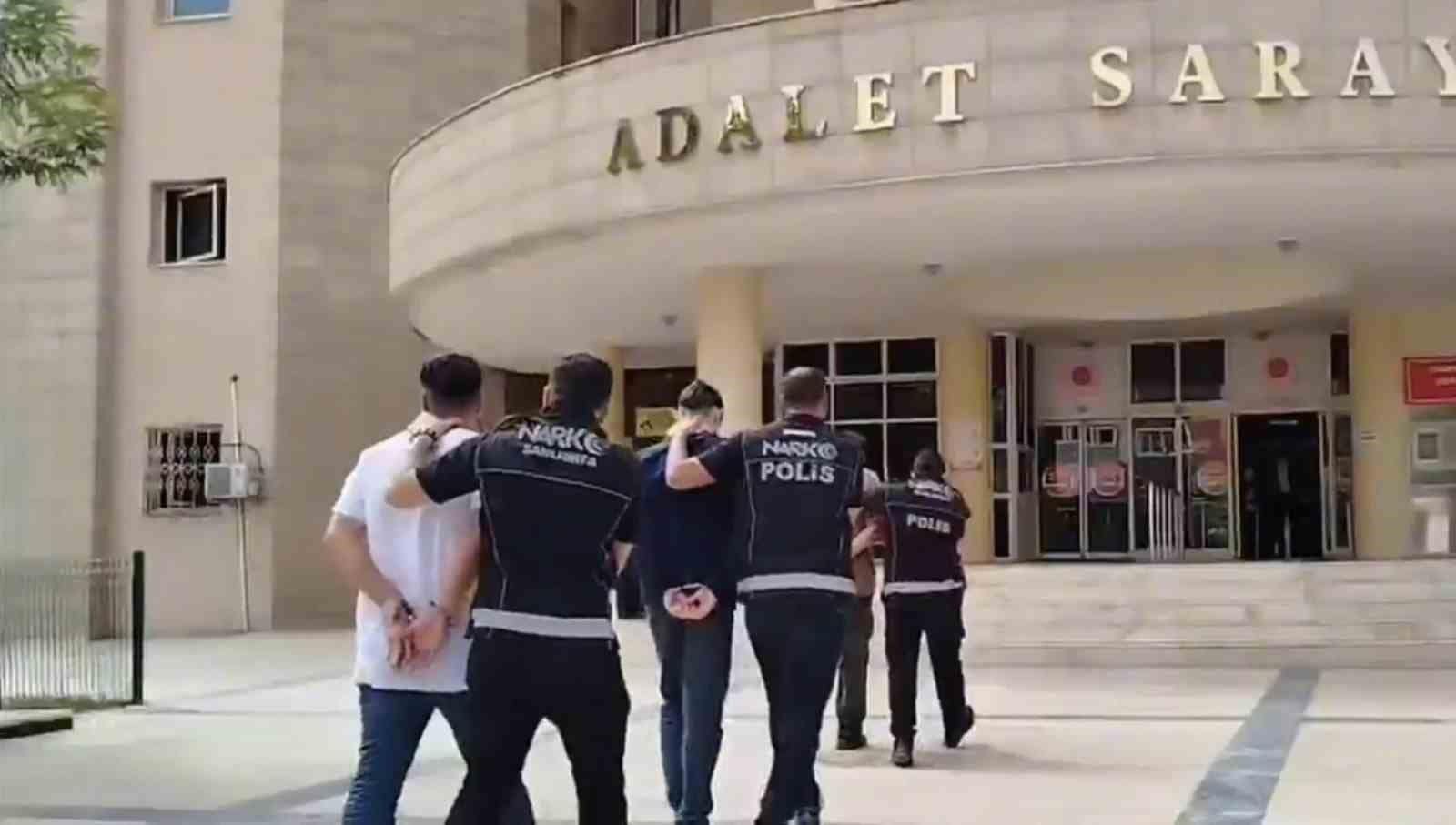 Şanlıurfa’da uyuşturucu madde ele geçirildi: 2 tutuklama