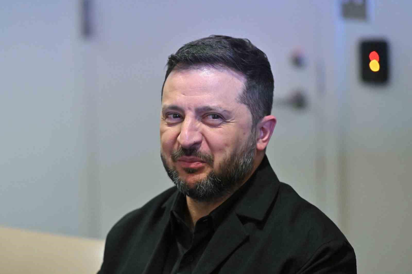 Zelenskiy: "(Rusya ile) 60 günlük tam ateşkes sağlayın; biz de seçim düzenleriz"