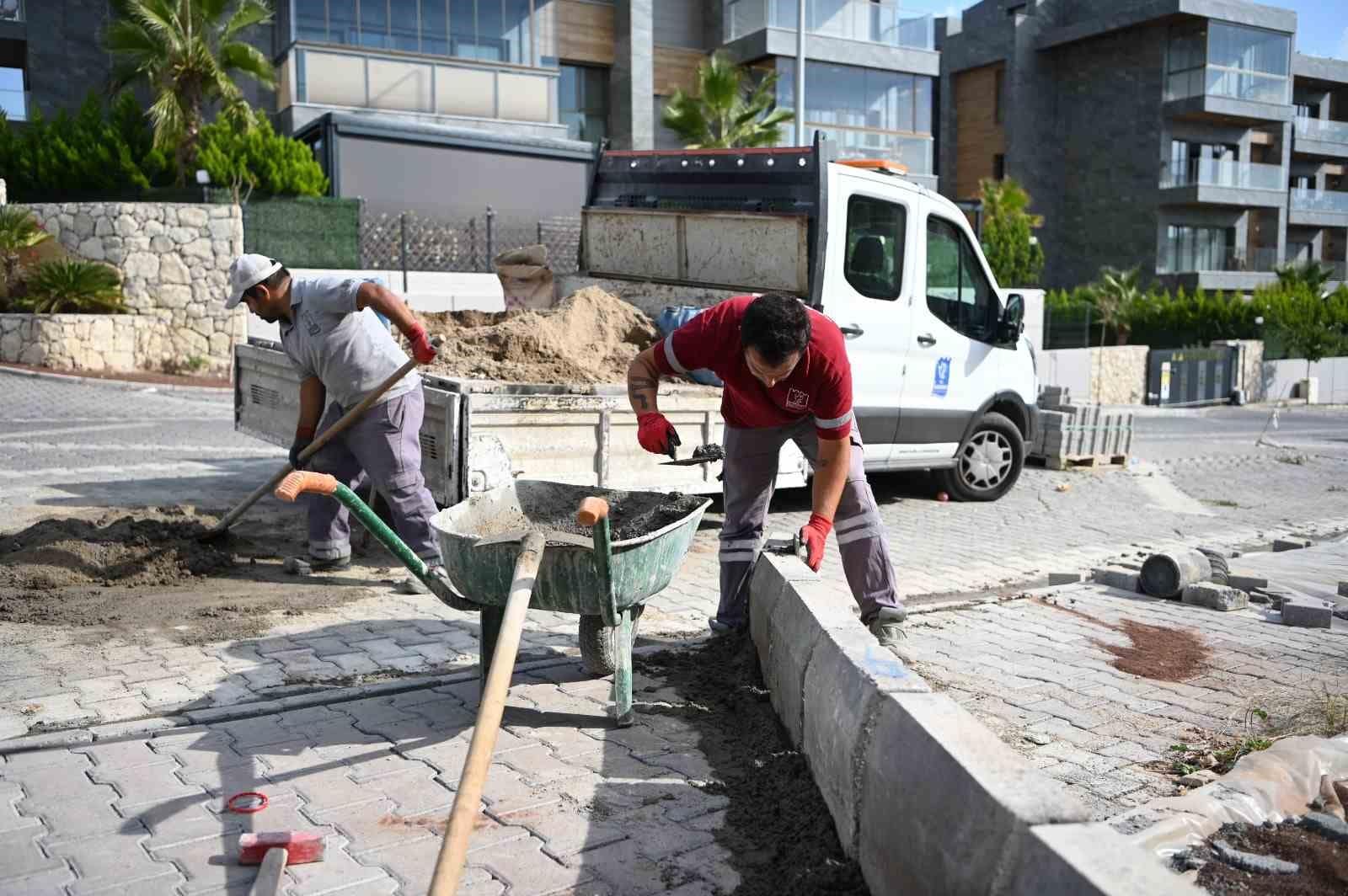 Kuşadası’nda 12 bin metrekarelik yol çalışması tamamlandı