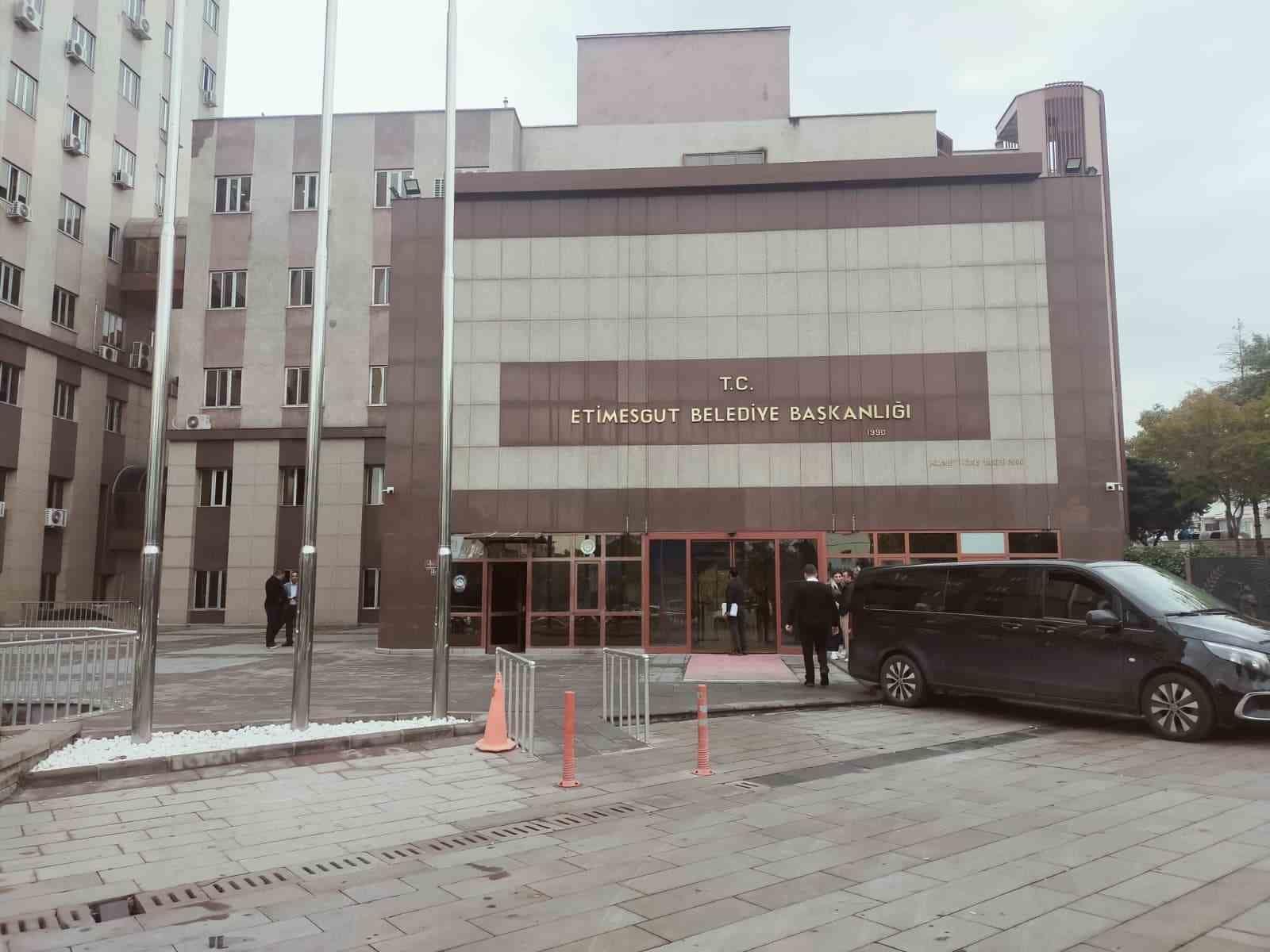 Etimesgut Belediyesi’nde yeni operasyon: 25 gözaltı