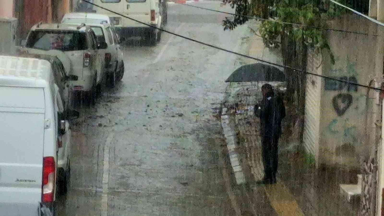 Bartın’da beklenen yağış başladı