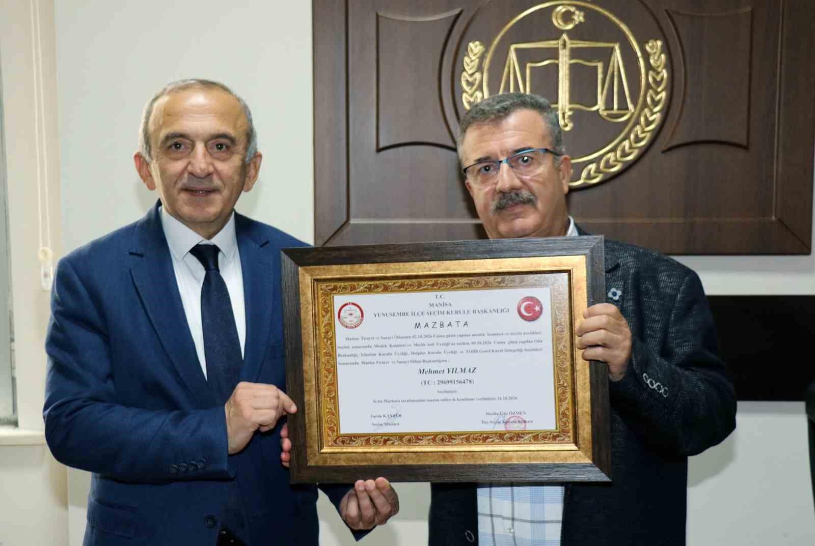 Manisa TSO Başkanı Mehmet Yılmaz mazbatasını aldı