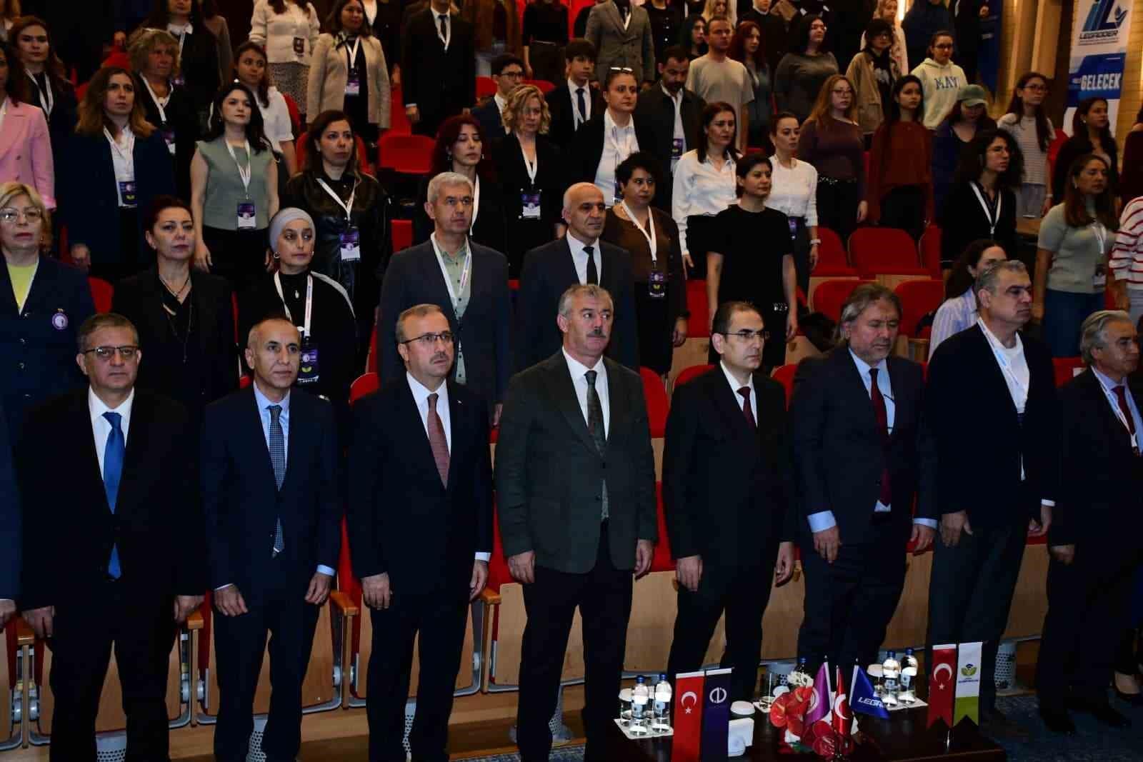 4. Uluslararası ESEP Eğitim Bilimleri ve Etkili Uygulamalar Kongresi gerçekleştirildi