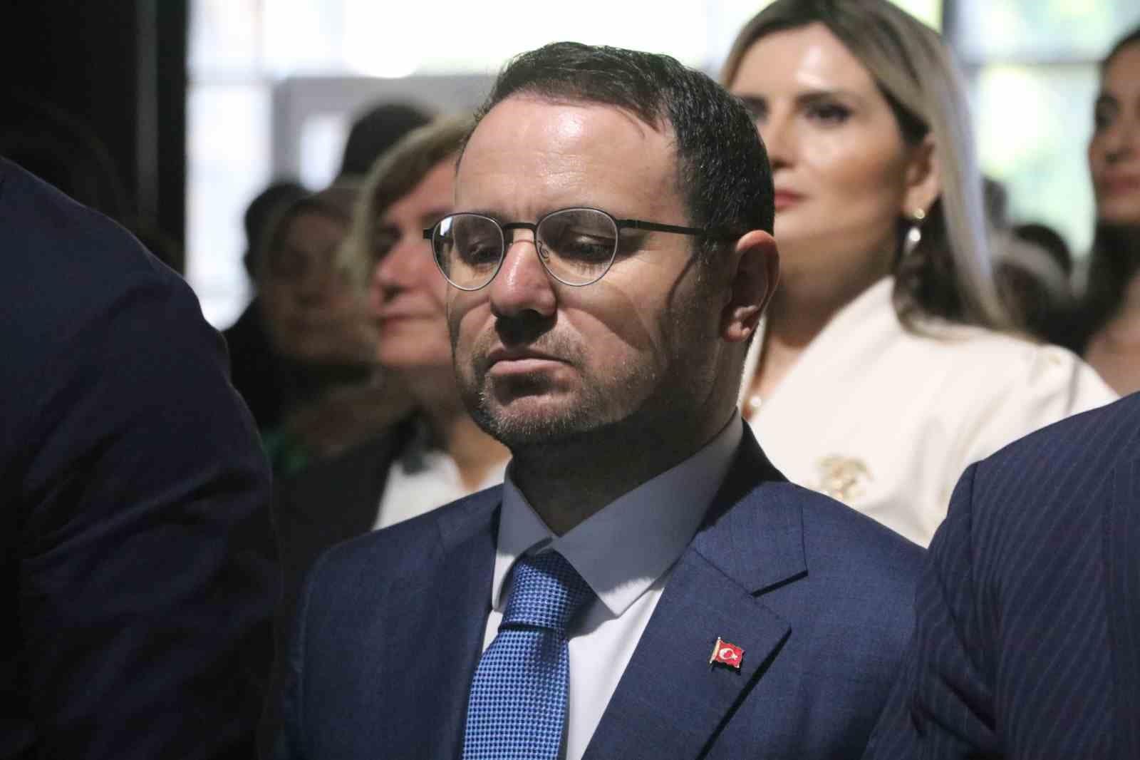 Bakan Gürlek duyurdu: İzmir’de 3 yıl önceki Ömer Şenol cinayeti aydınlatıldı