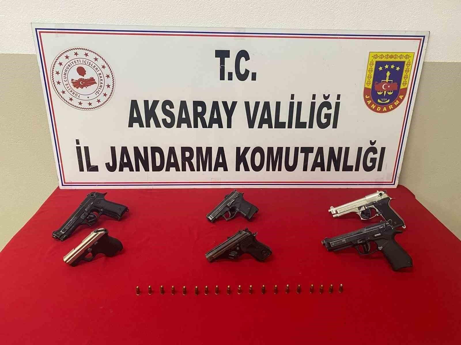 Aksaray’da kaçak silah operasyonu: 5 gözaltı