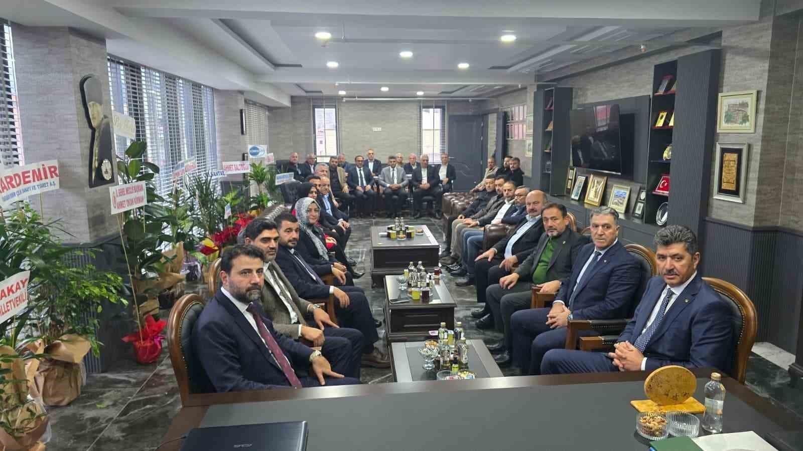 AK Parti heyetinden Karabük TSO’ya "hayırlı olsun" ziyareti