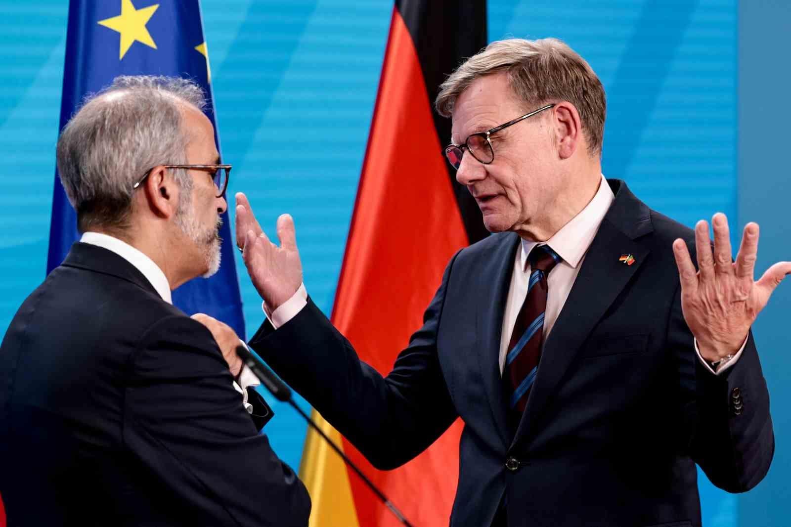 Almanya Dışişleri Bakanı Wadephul: "(ABD-Rusya) Putin’e taviz vermek tamamen yanlış bir sinyal"