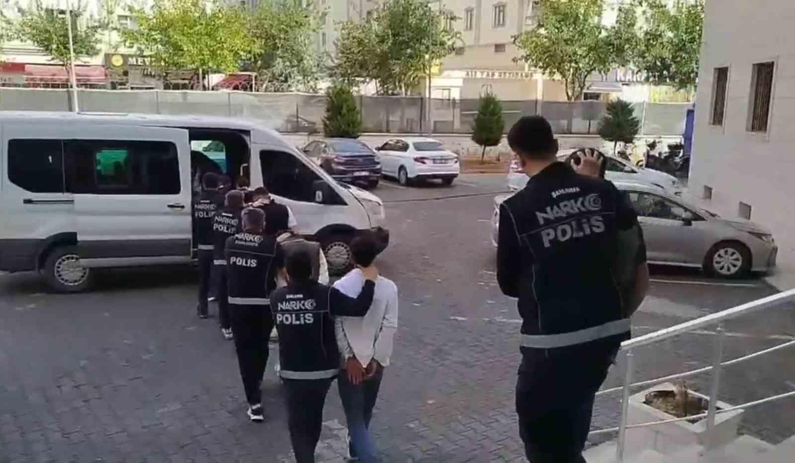 Şanlıurfa’da uyuşturucu operasyonunda 13 tutuklama