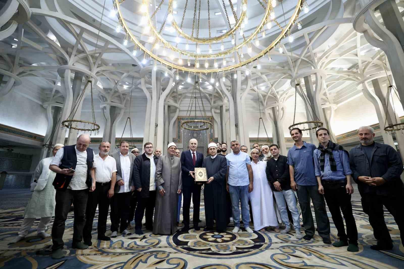 TBMM Başkanı Kurtulmuş, Roma İslam Merkezi’ni ziyaret etti
