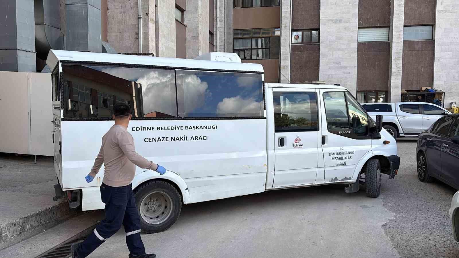 Meriç Nehri’nde kayıp 2 çocuk aranırken parçalanmış bir ceset bulundu