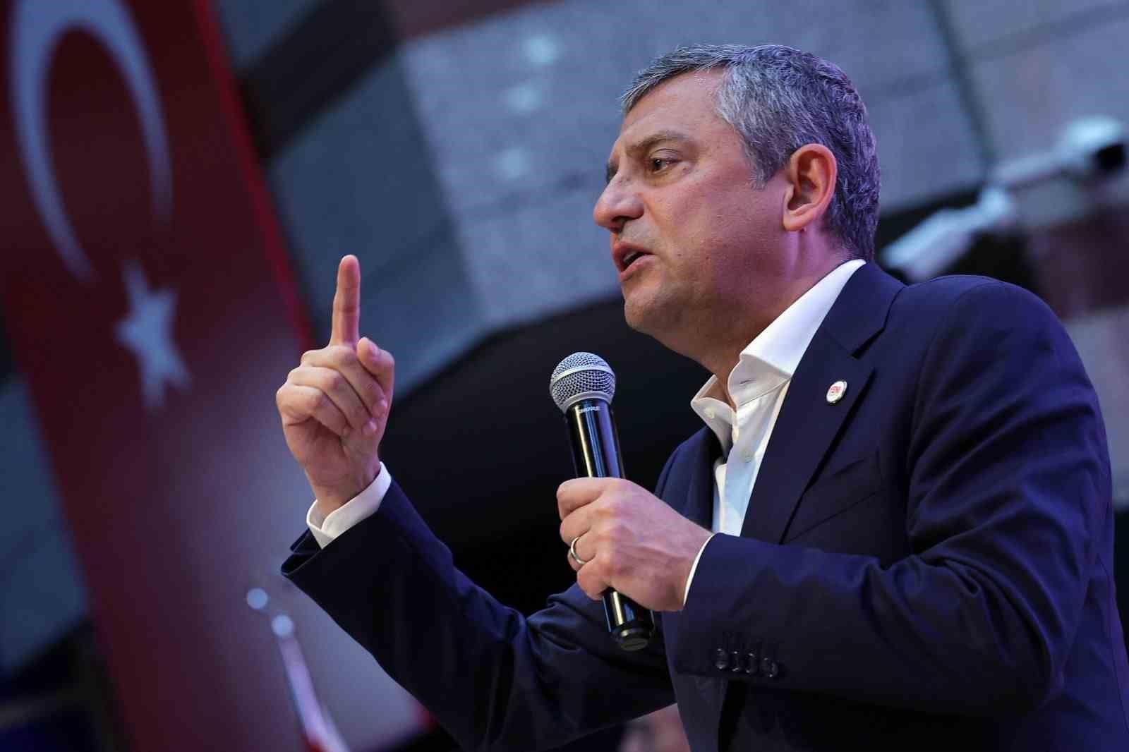 Yeni Parti Genel Başkanı Özel: "Yeni siyasetle birlikte hiçbir şey geride bıraktıklarımız gibi olmayacak"