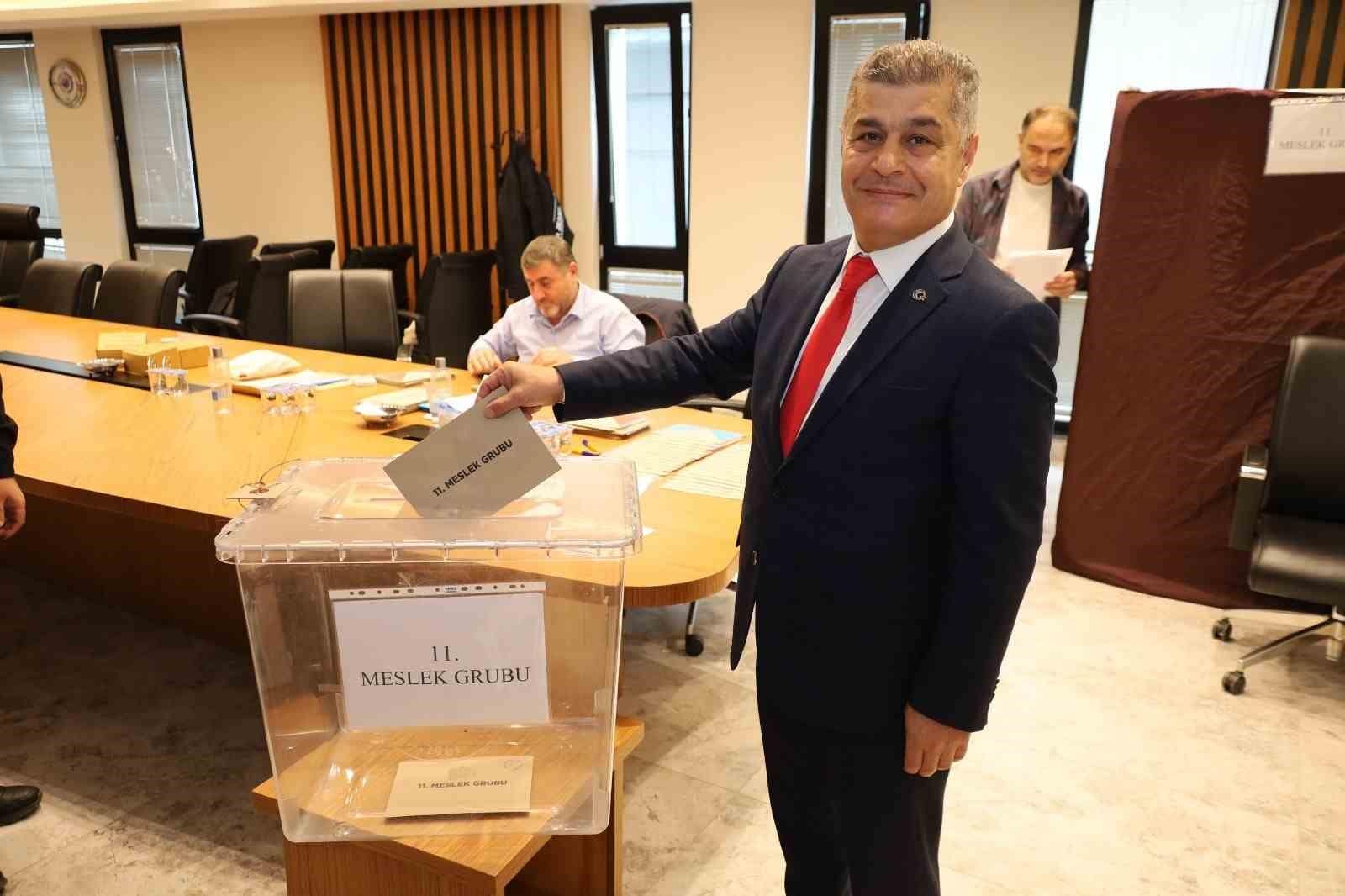 Bafra TSO’da Göksel Başar’ın listesi kazandı
