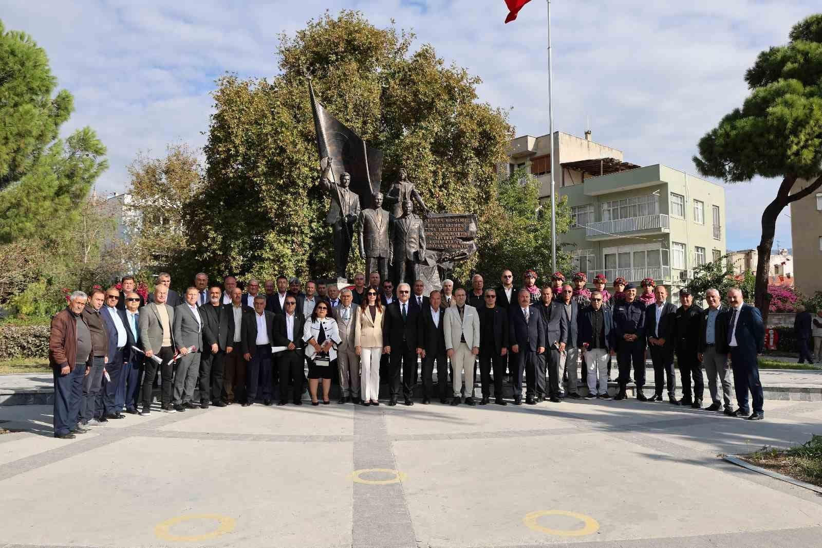 Söke’de 19 Ekim Muhtarlar Günü törenle kutlandı