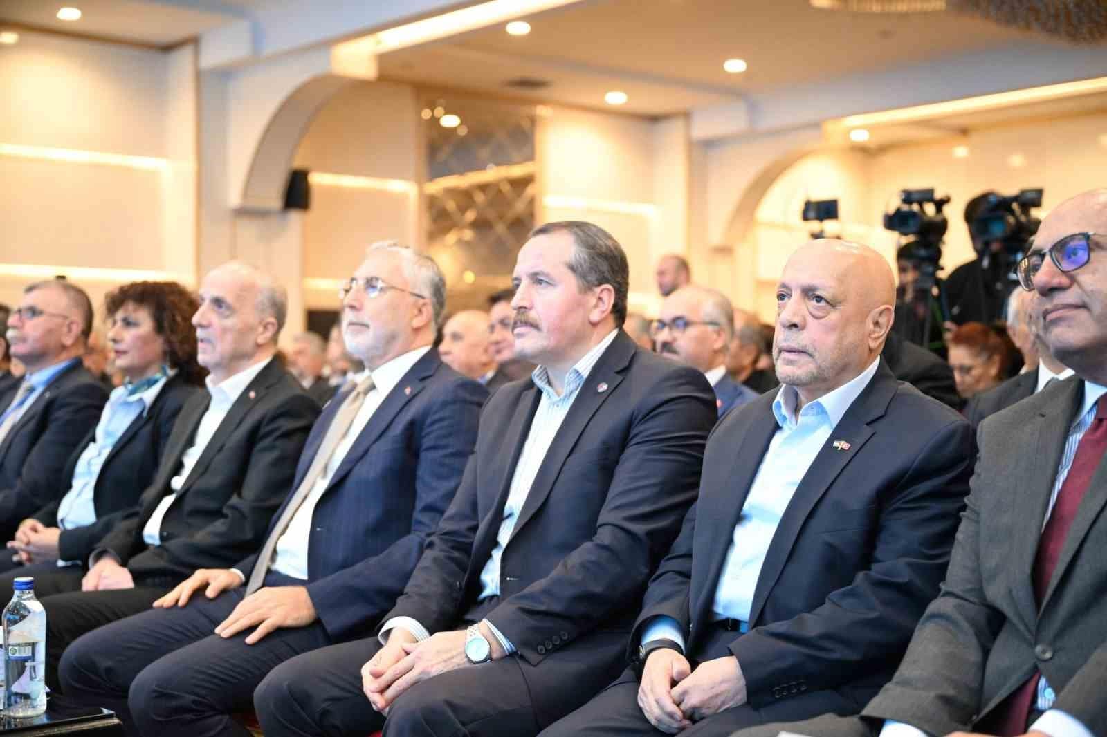 Memur-Sen Genel Başkanı Yalçın: "İklim krizinin etkileri arttıkça güçlü kamu hizmetlerine duyulan ihtiyaç da artmaktadır"