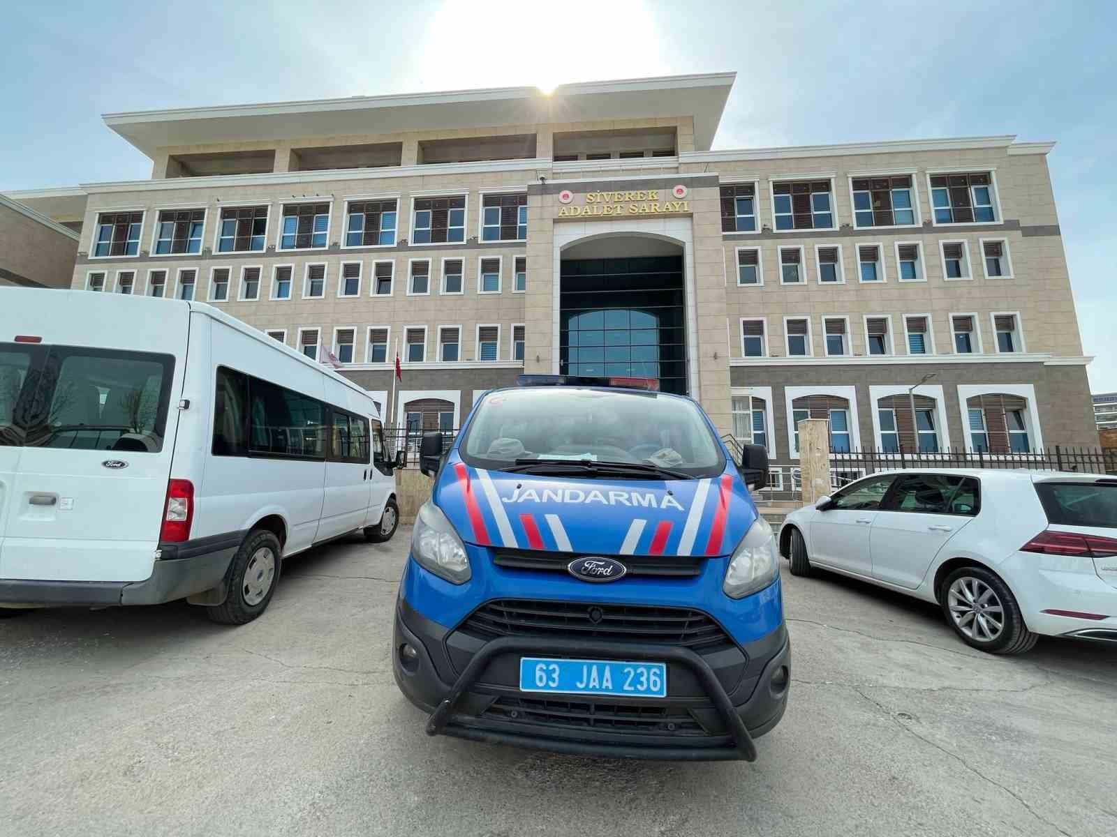 Siverek’te 16 yaşındaki kızın fuhşa zorlandığı iddiası: 15 gözaltı