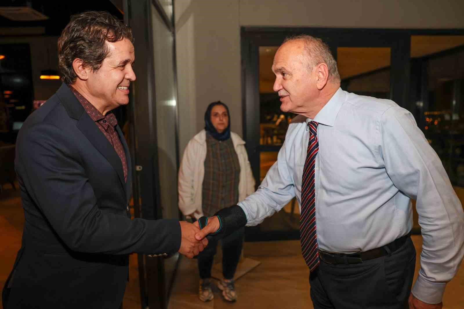 Akademisyenler Faruk Özlü ile buluştu
