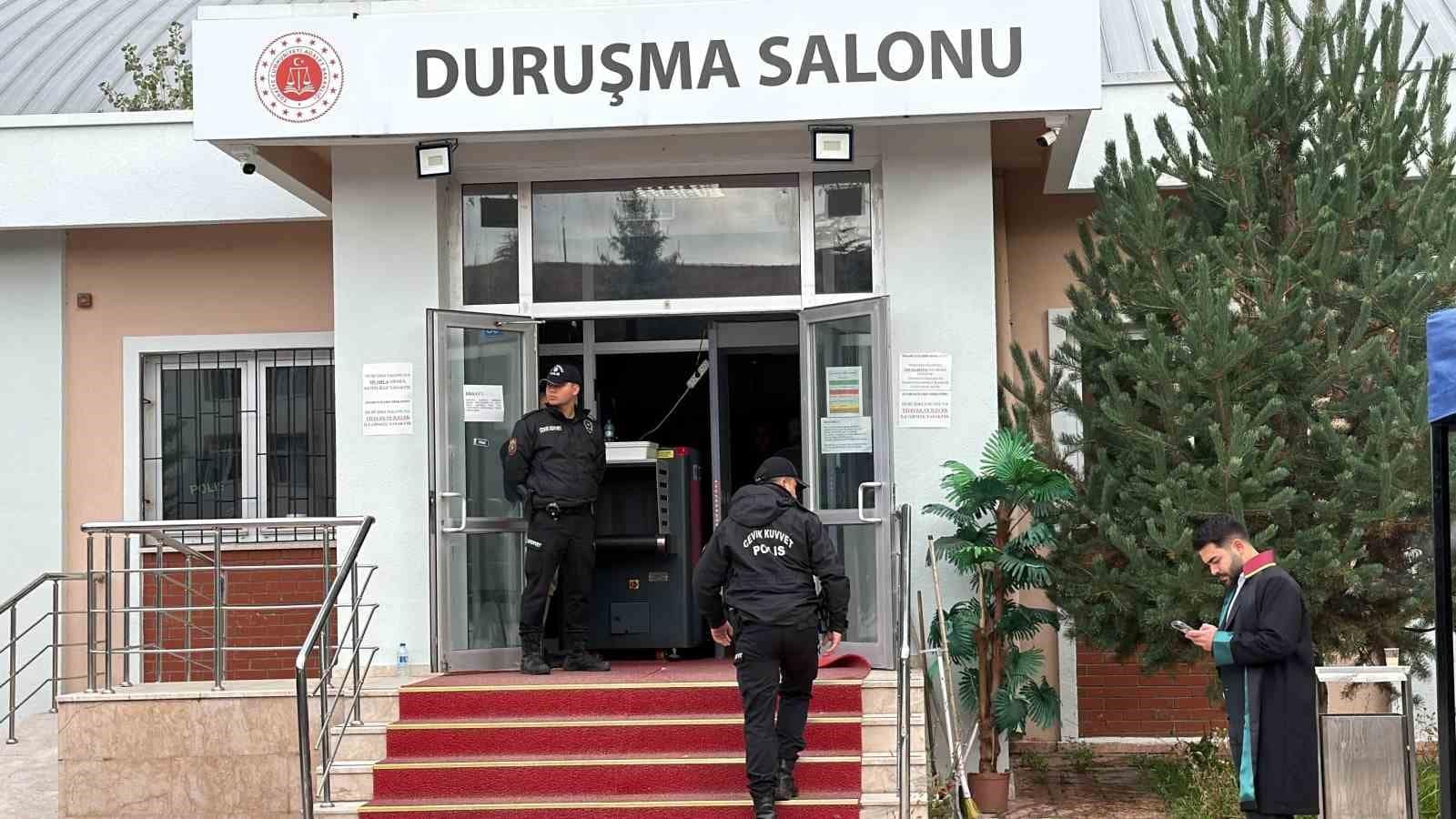 Bolu Belediyesi ’irtikap’ davasında mütalaaya karşı savunmalar tamamlandı: Duruşmaya karar arası verildi