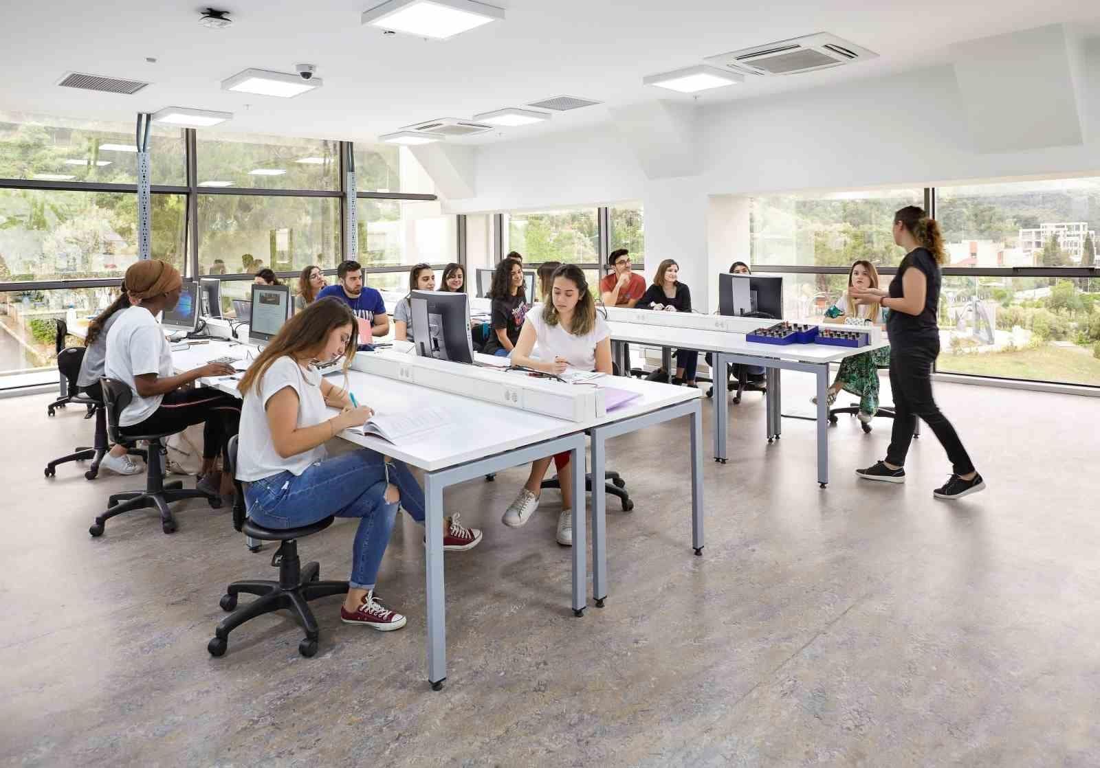 Hayallere 9.5 milyonluk destek; geleceğe 6 imza