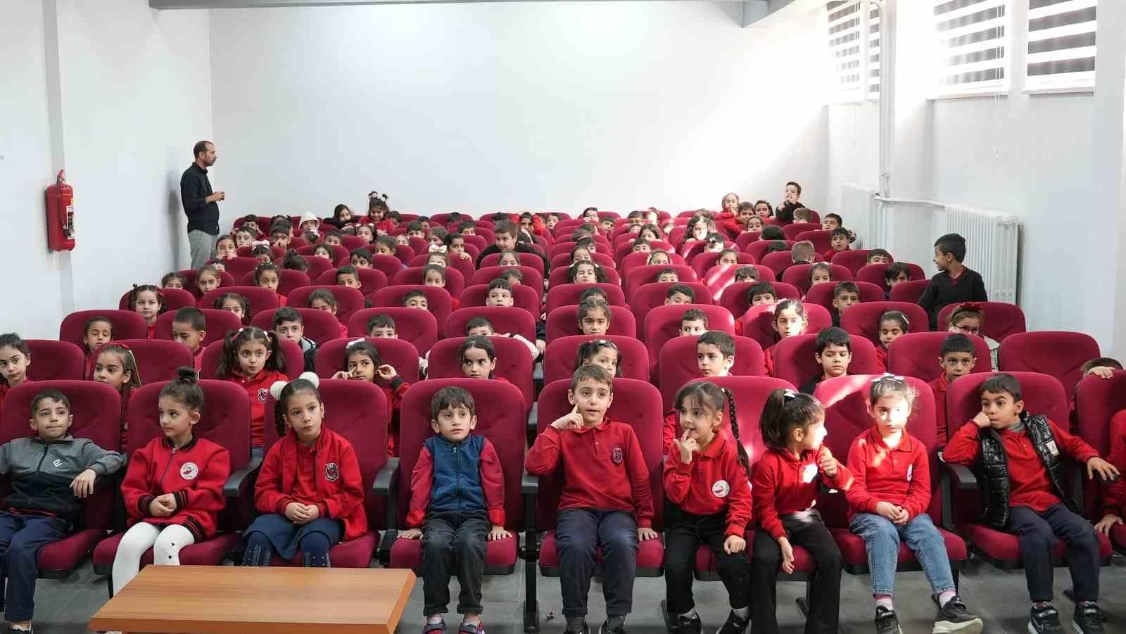 Elazığ Belediyesi’nden öğrencilere ağız ve diş sağlığı eğitimi