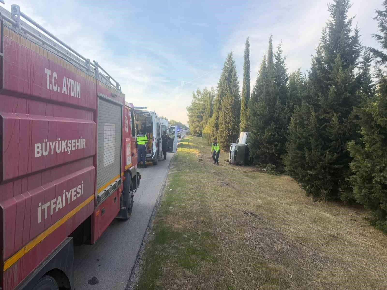 Aydın’da otomobil devrildi: 2 yaralı