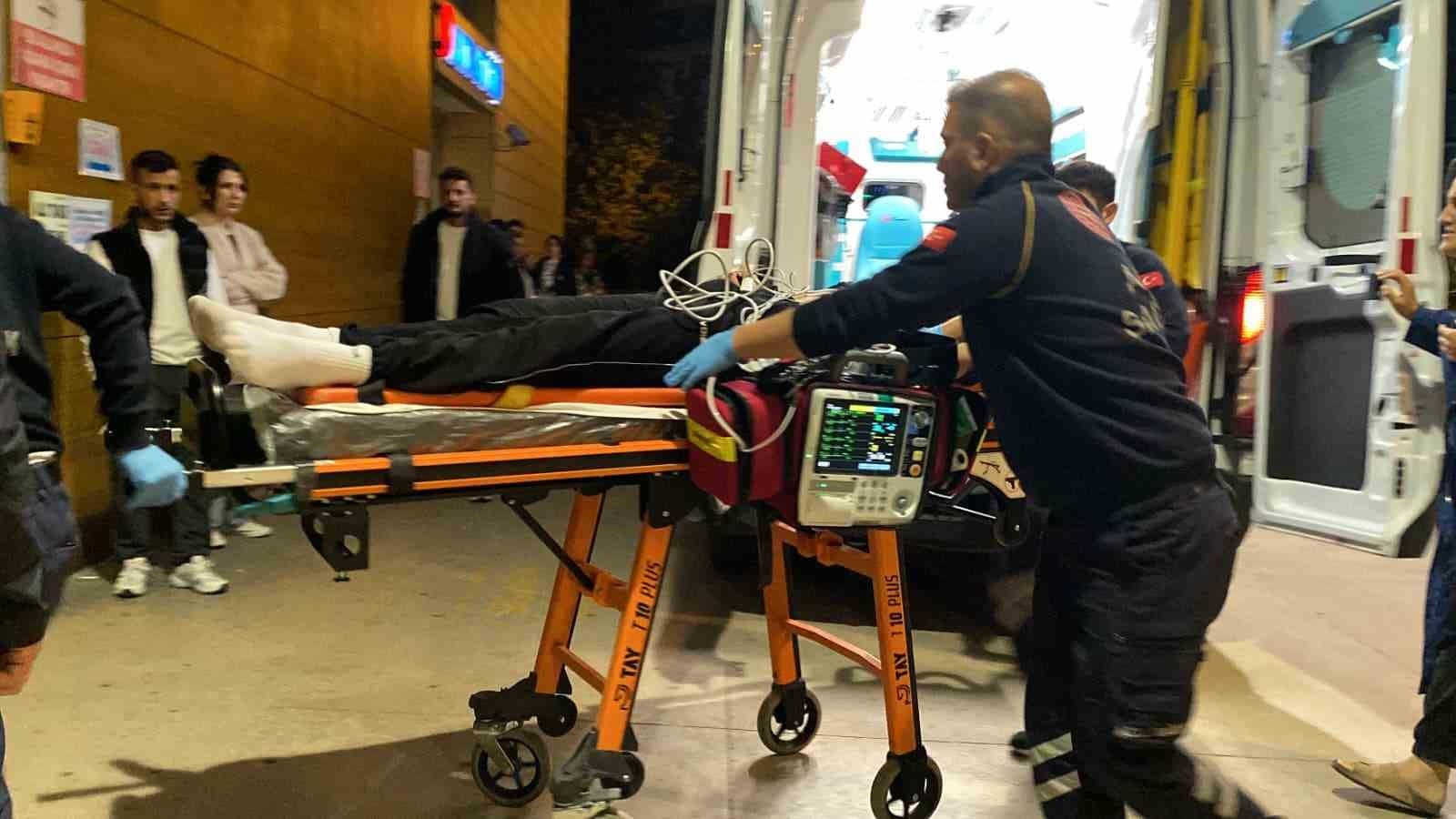 Balkondan düşen çocuk ağır yaralandı