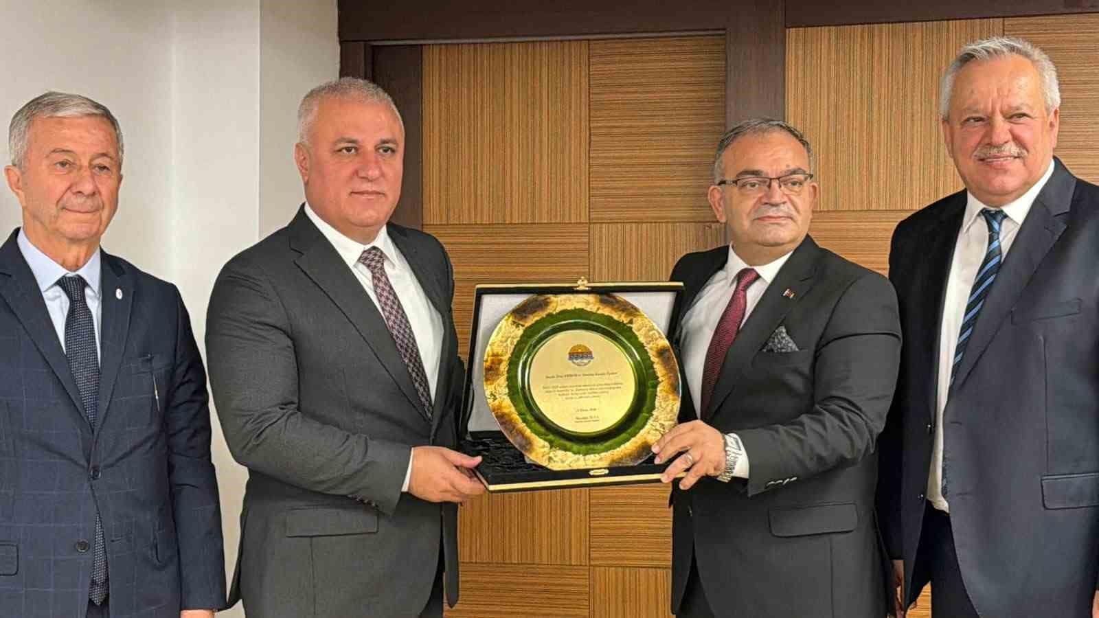 ALTSO’da Mustafa Tuna dönemi resmen başladı
