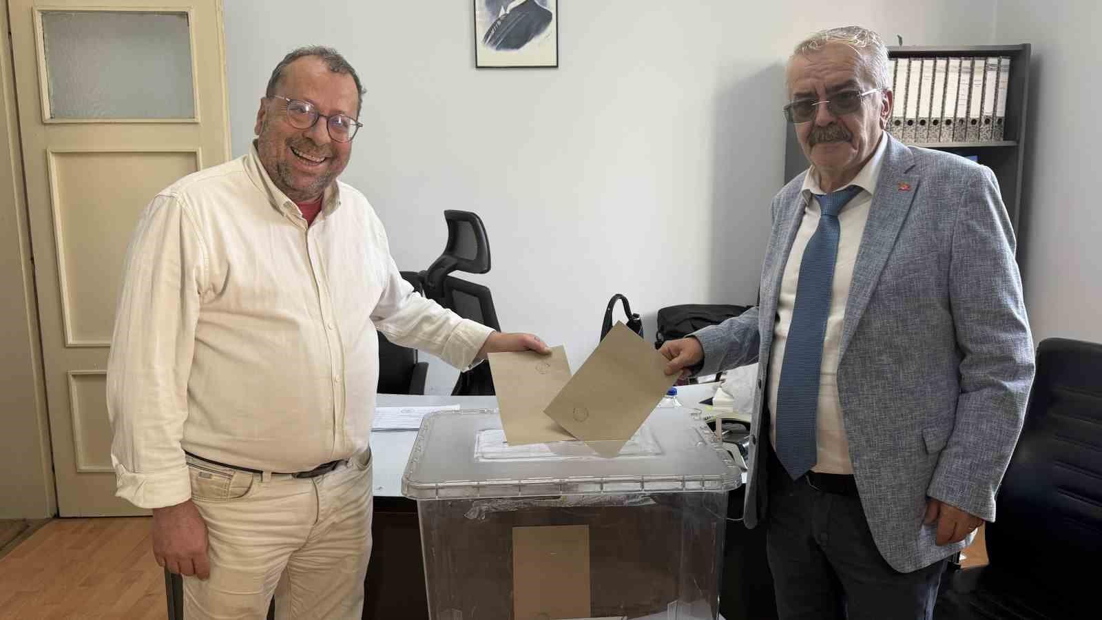 Edremit Ticaret Borsası’nda seçim heyecanı başladı