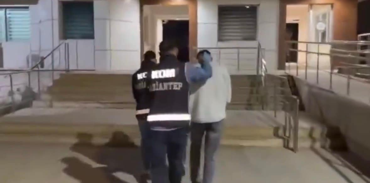 Gaziantep’te ruhsatsız diş kliniğine operasyon: 3 gözaltı