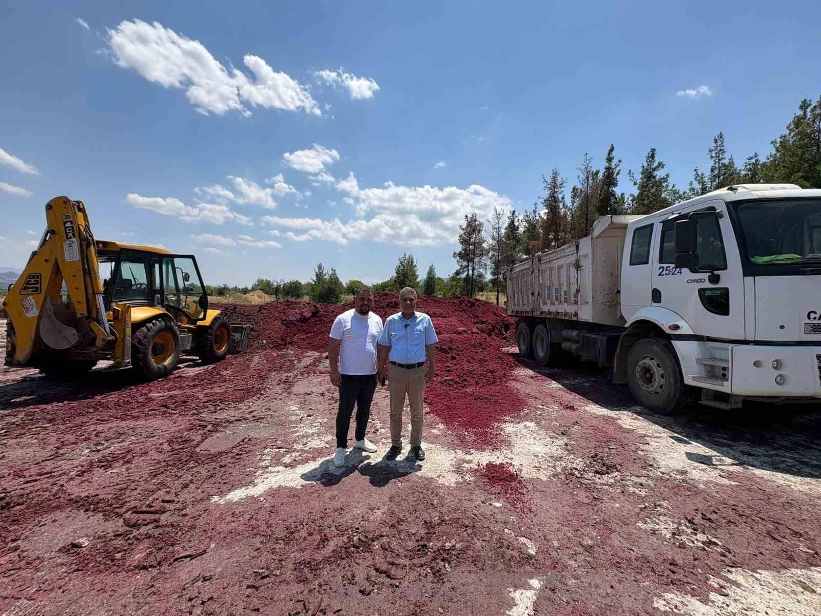 Çal Belediyesi üreticinin gücüne güç katıyor