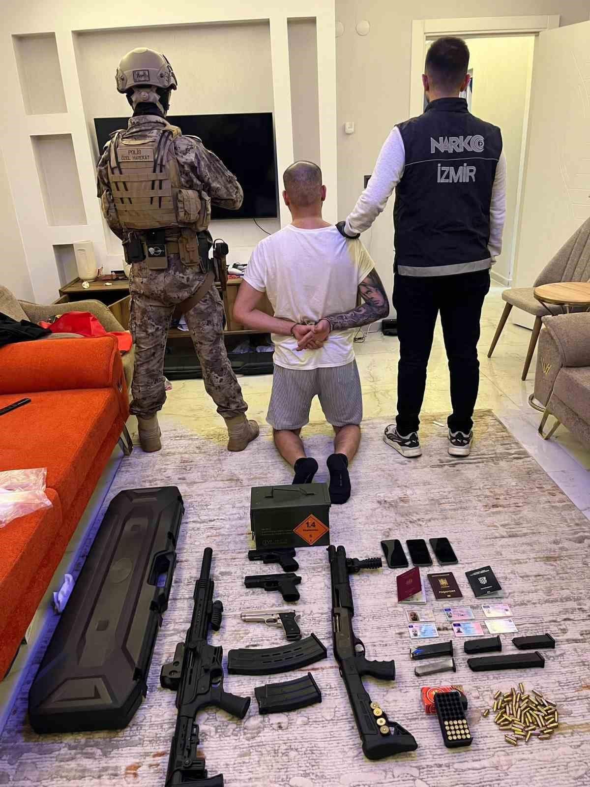 Almanya adli makamlarınca uluslararası seviyede aranan Valmir Berisha, İzmir’de yakalandı