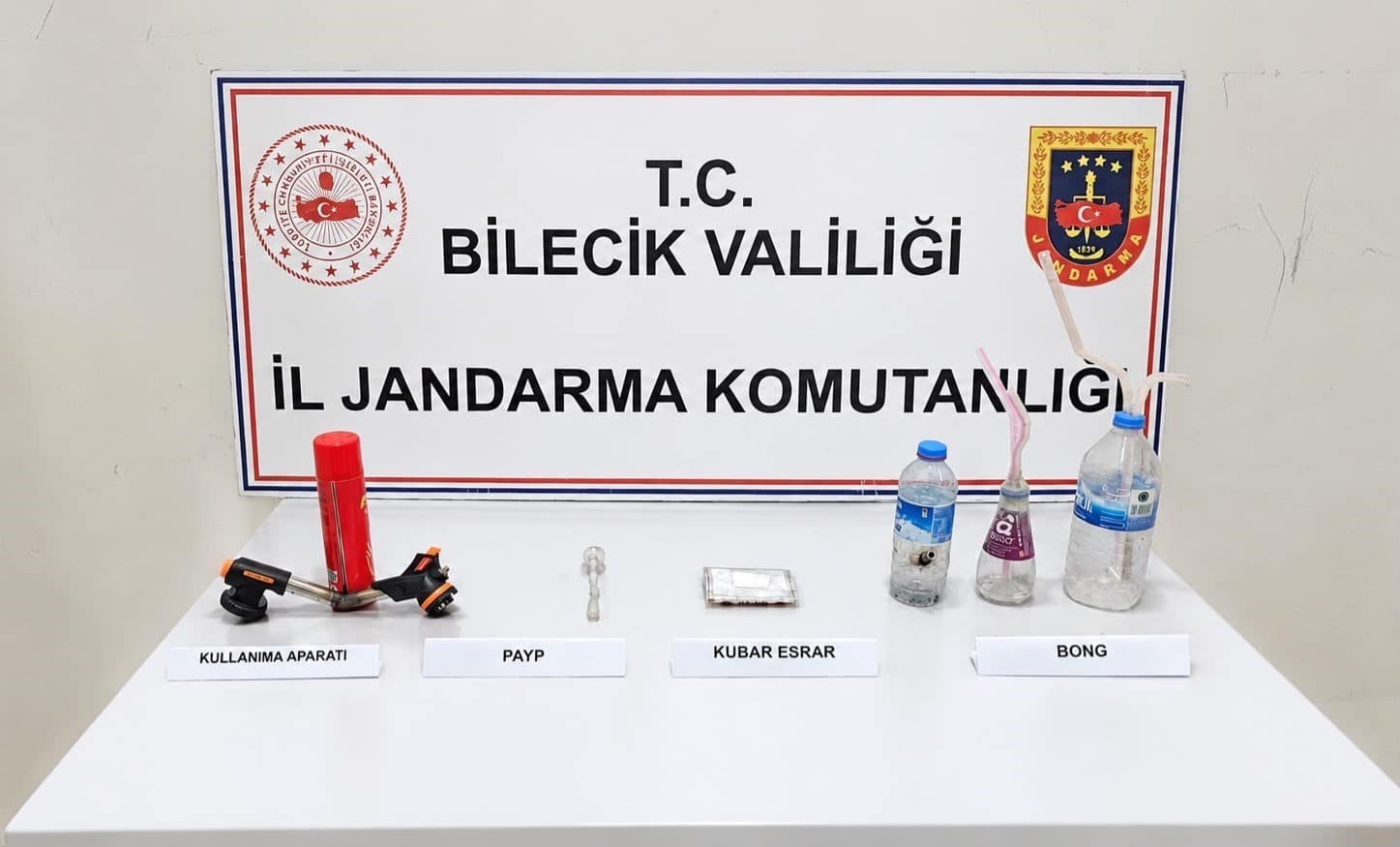 Bilecik’te uyuşturucu operasyonu: 3 gözaltı