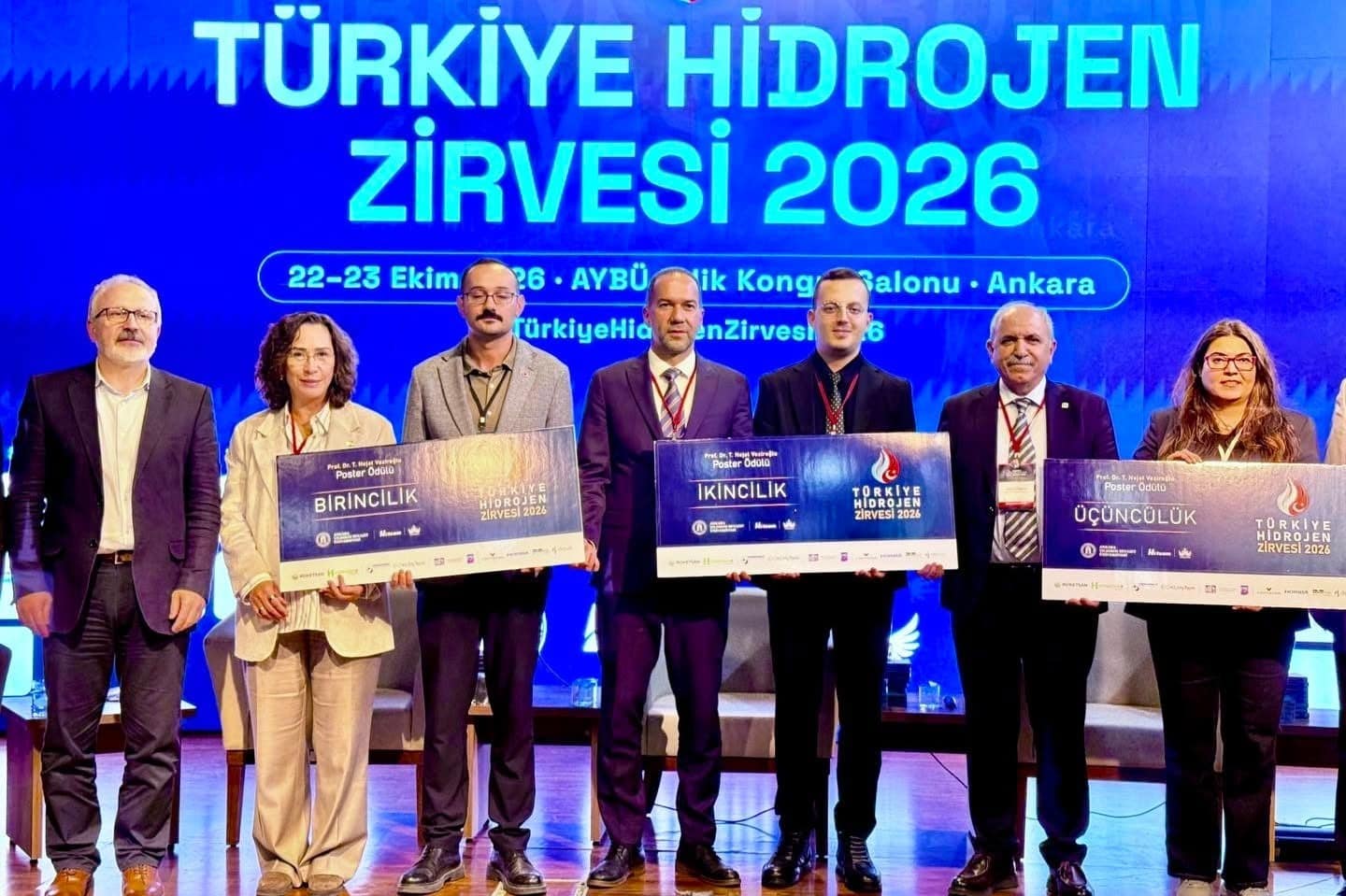 Başkan Özdemir Türkiye Hidrojen Zirvesi’nde Niğde’nin yeşil enerji modelini anlattı