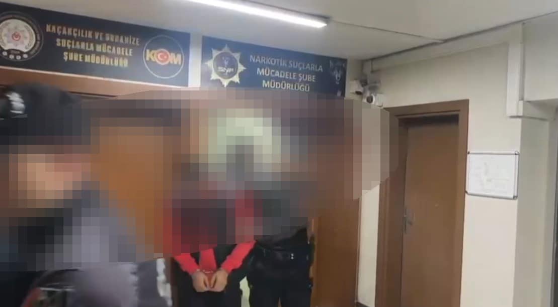 Sakarya’nın 2 ilçesinde uyuşturucu operasyonu: 3 tutuklama