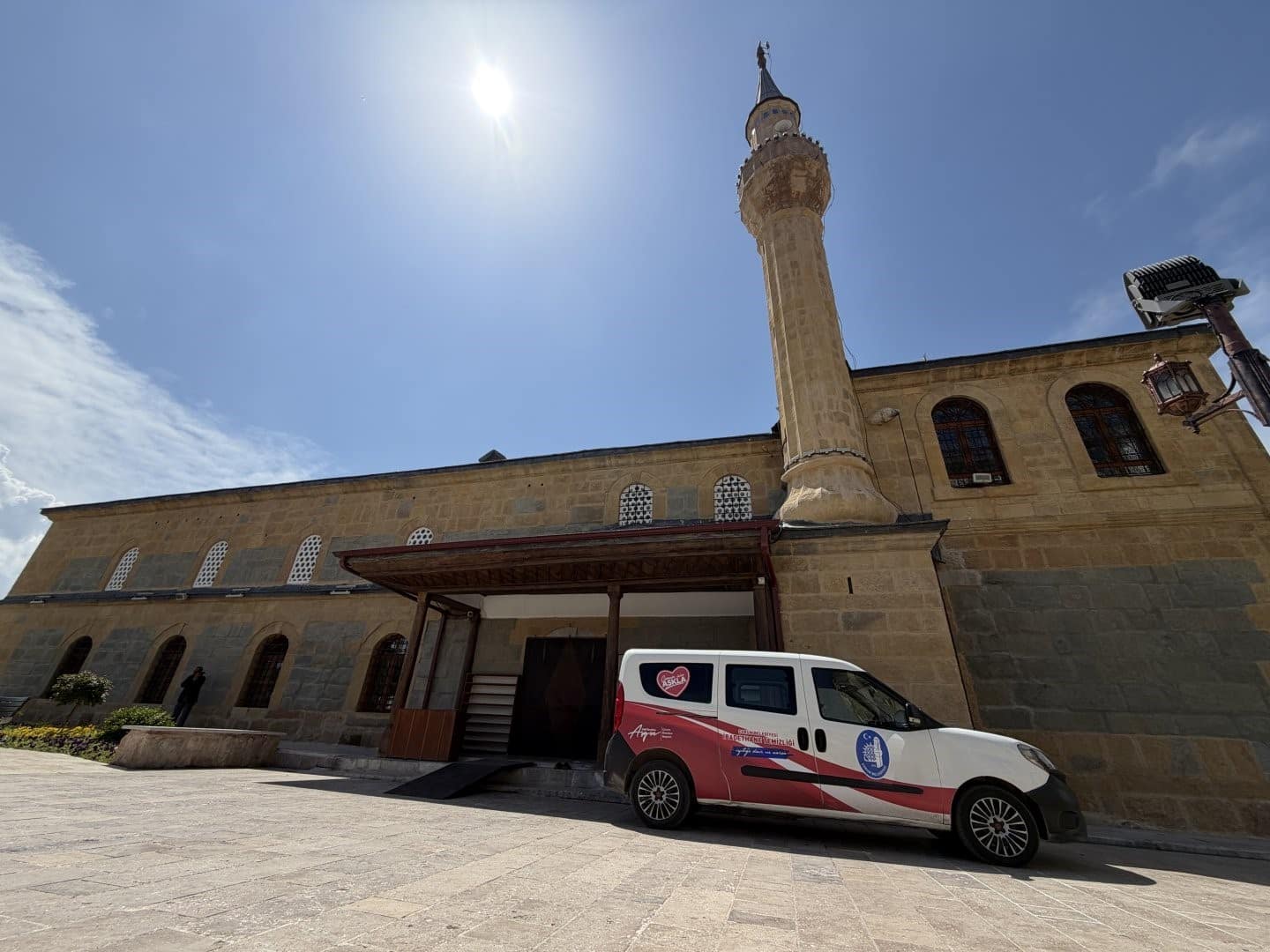 Çorum Belediyesi’nden ibadethanelerde kapsamlı temizlik çalışması