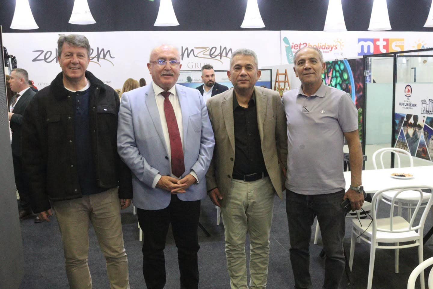 Çal’ın tarım ve doğal zenginlikleri Antalya Tarım Fuarı’nda tanıtılıyor
