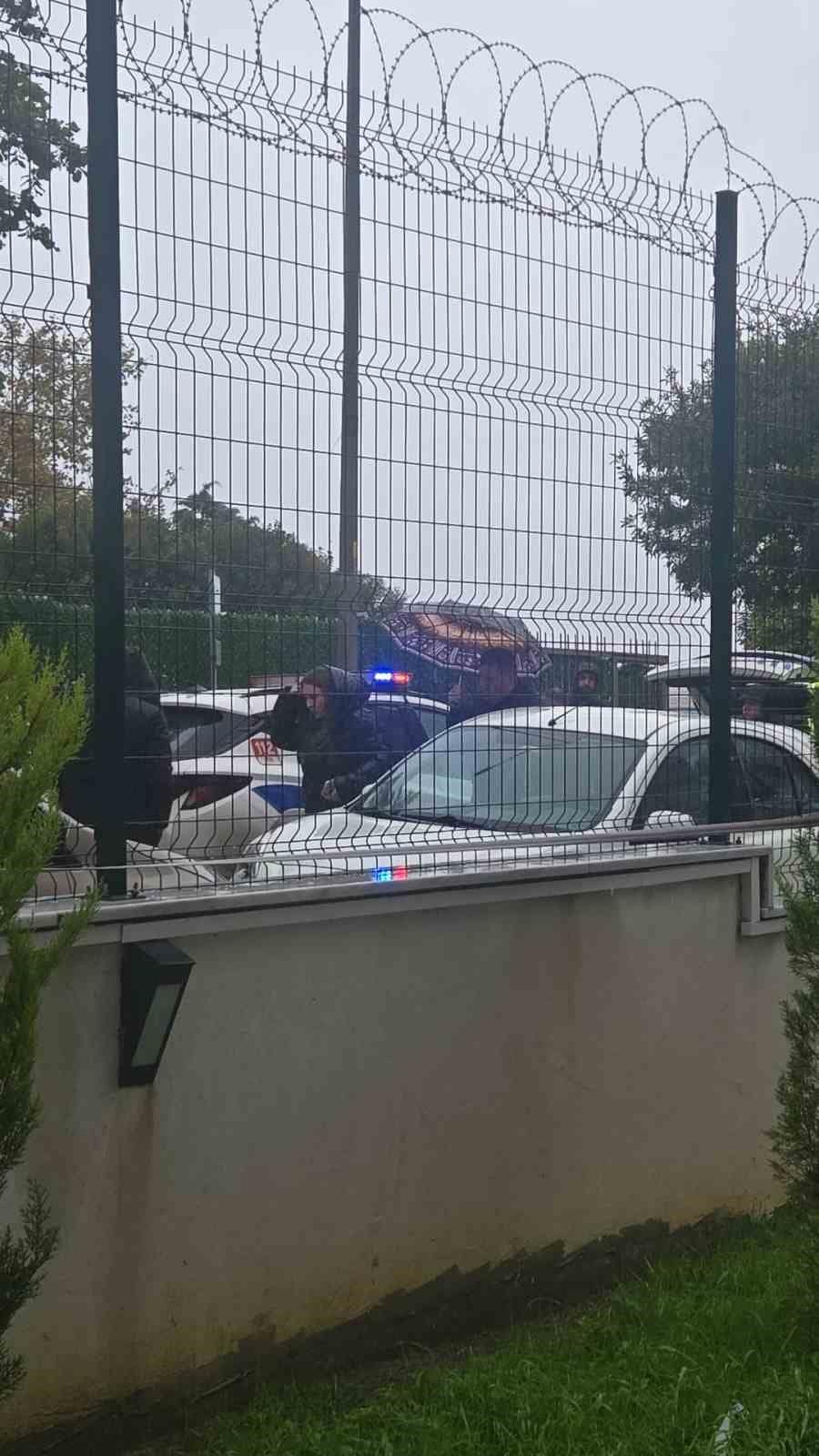 Avcılar’da okul önünde veli vuruldu: Valilik olayın ayrıntılarını açıkladı